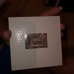 PUR cosmetics Sculptor face palette